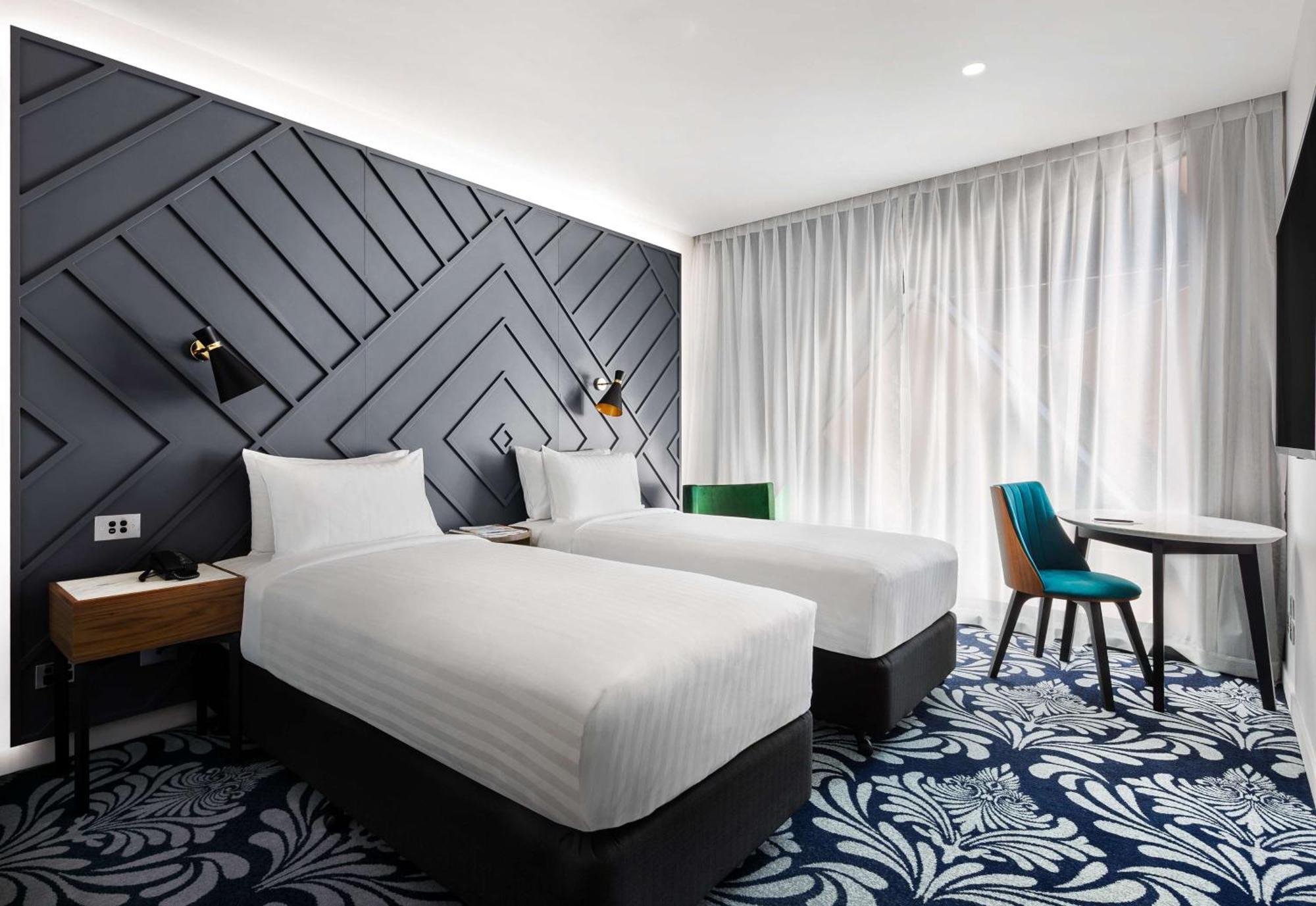 West Hotel Sydney, Curio Collection By Hilton Exteriör bild