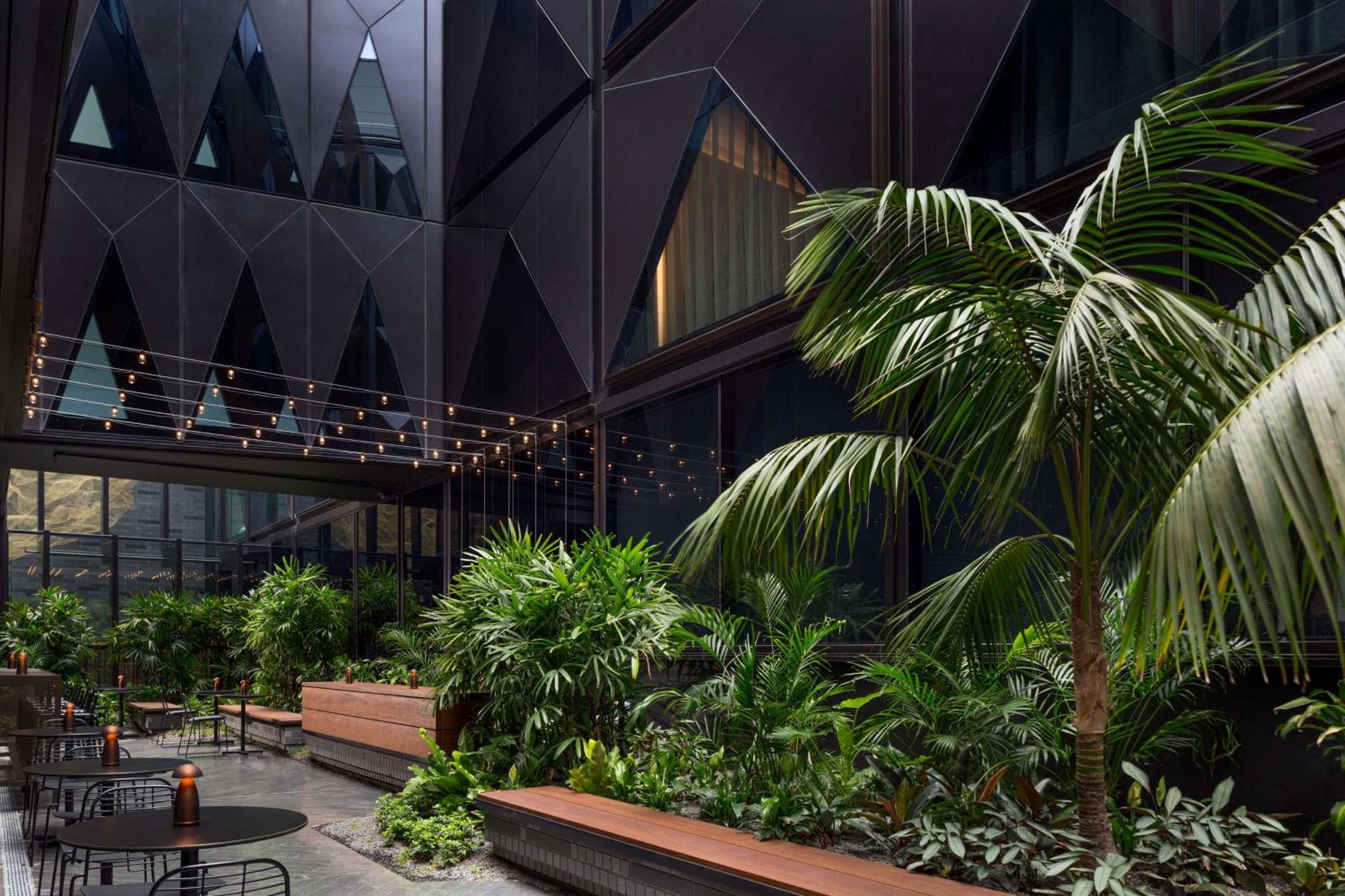 West Hotel Sydney, Curio Collection By Hilton Exteriör bild